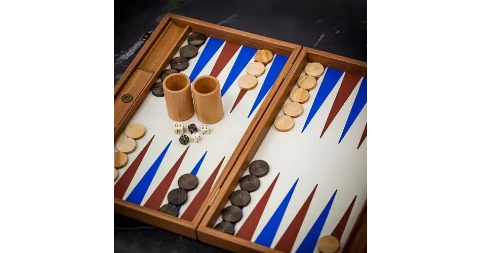 نظر کاربران درباره بازی backgammon در سایت های آنلاین چیست؟